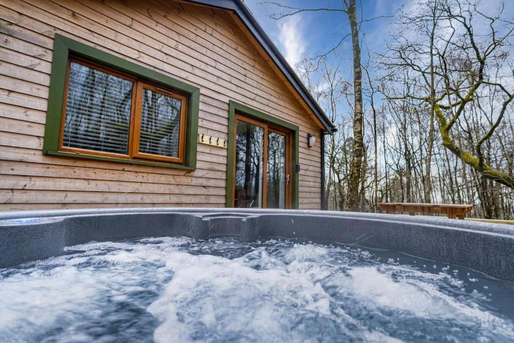 Padley; Woodland Lodge With Hot Tub For 2-4 In The Staffordshire Moorlands Oakamoor Εξωτερικό φωτογραφία